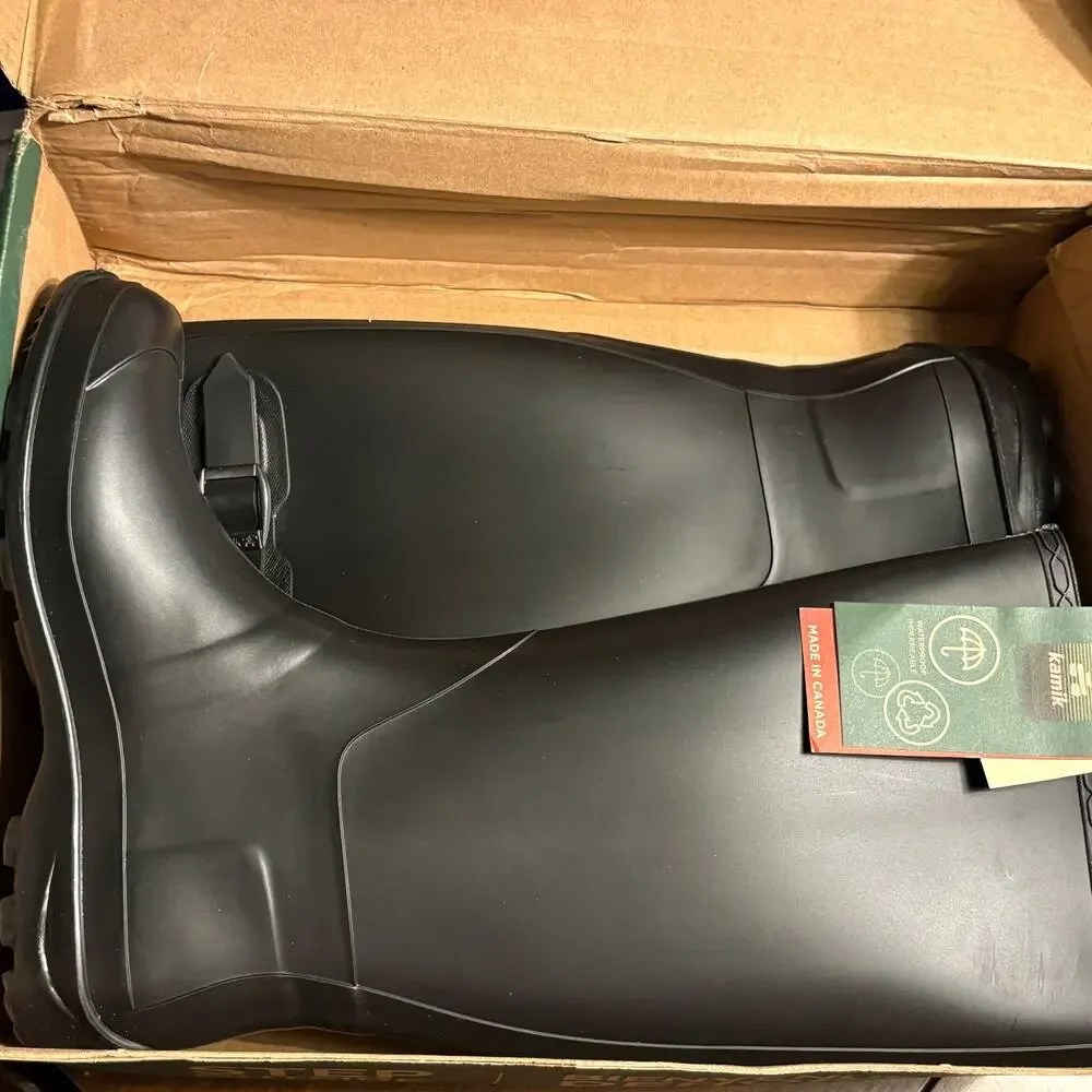 Kamik new box